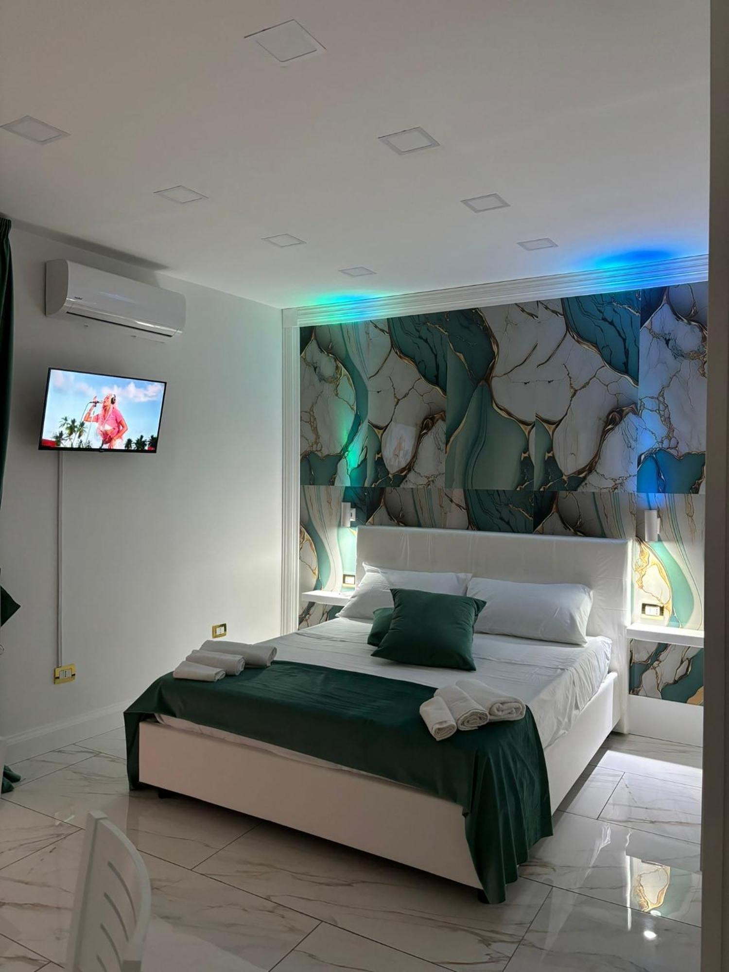 Suite Campanile Napoli Ngoại thất bức ảnh